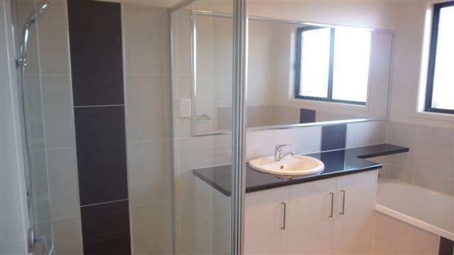 6 Hendra Court, HIGHFIELDS QLD 4352, Highfields - Thumbnail 5