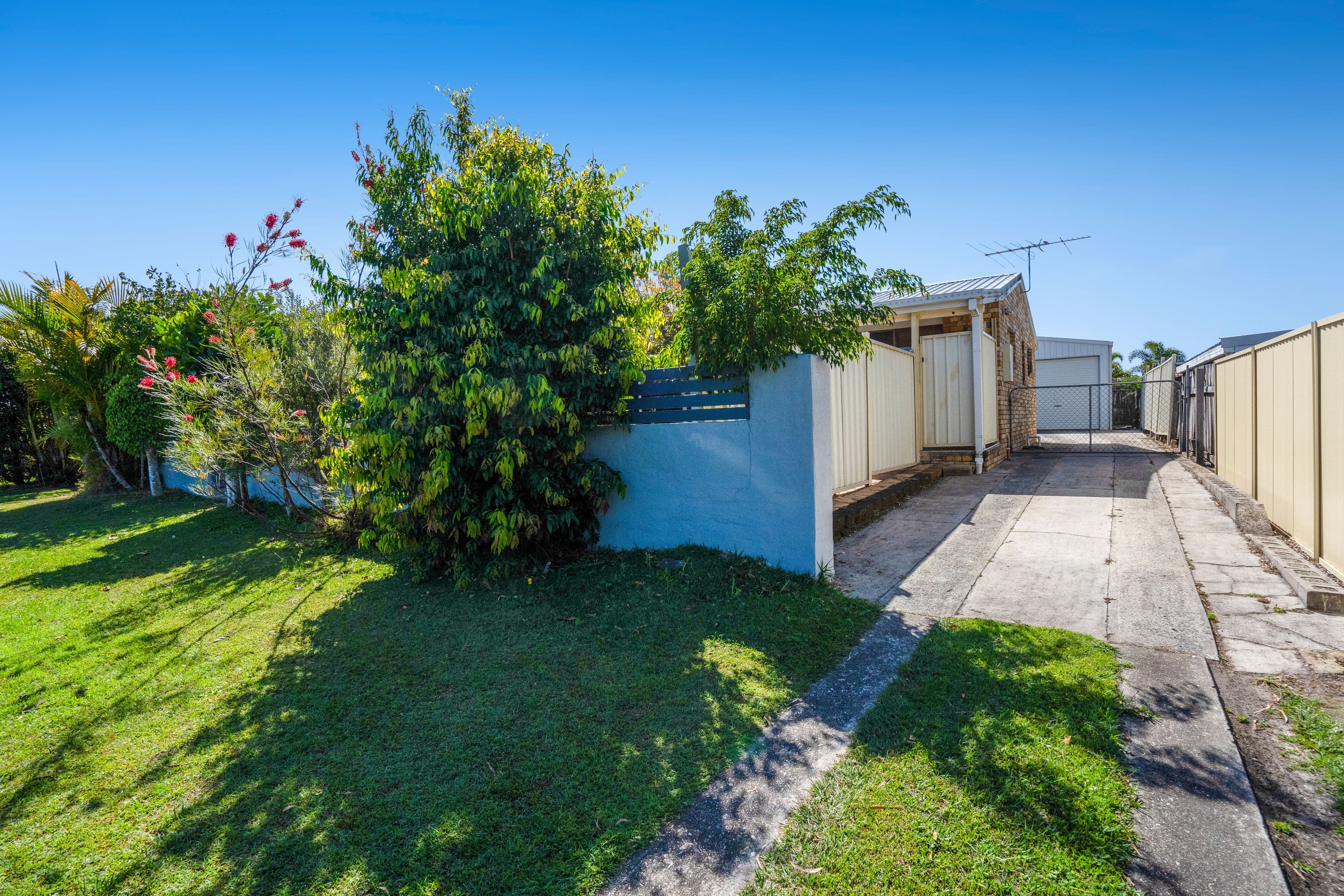 4 Keala Court, Banksia Beach QLD 4507, Banksia Beach - Thumbnail 4