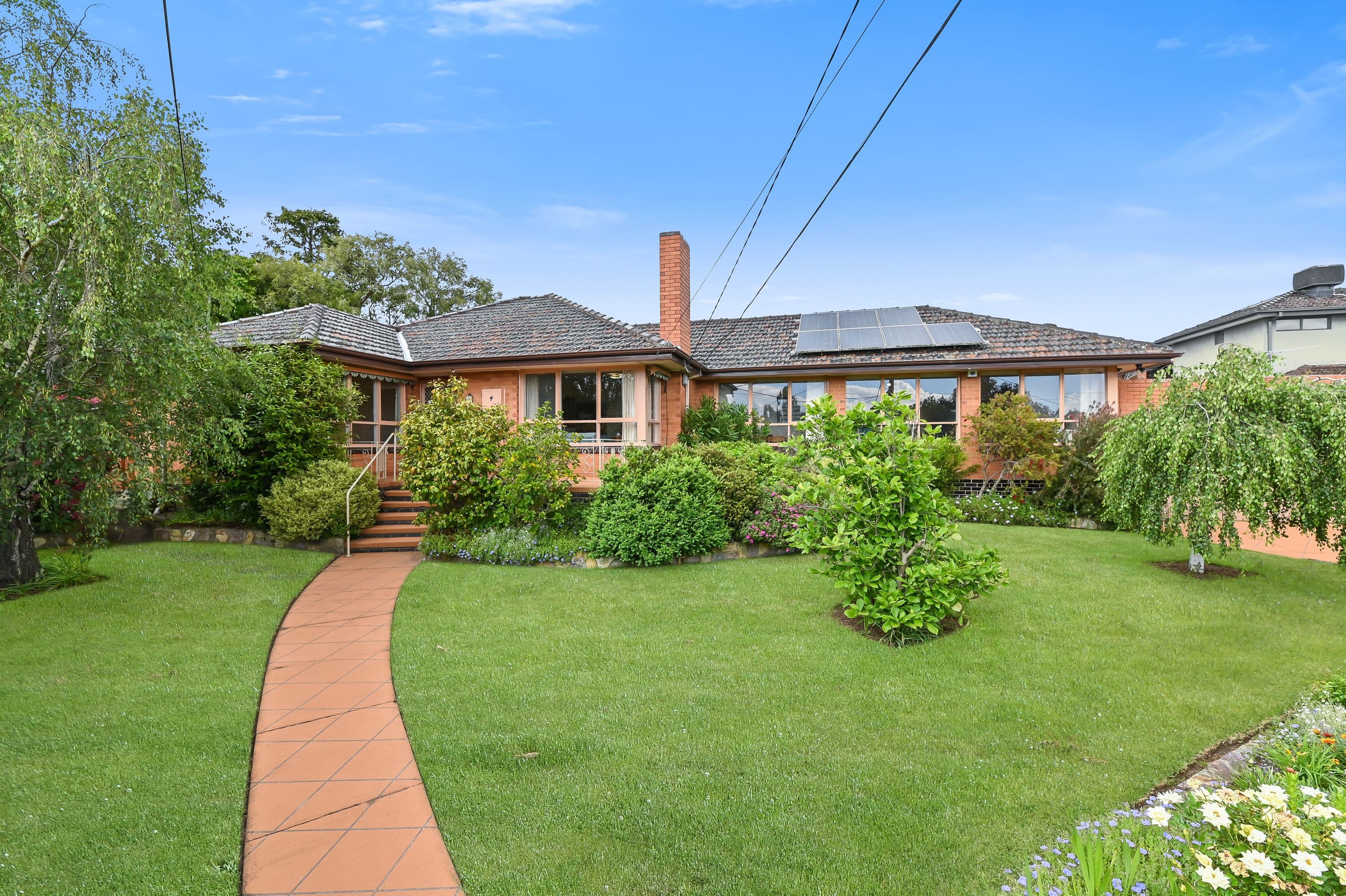 4 Royal Court, Mount Waverley VIC 3149, Mount Waverley - Image 1