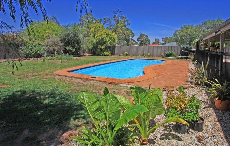 62 Townsend Street, HOWLONG NSW 2643, Howlong - Thumbnail 2