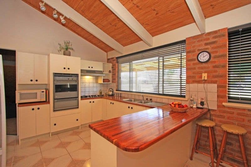 62 Townsend Street, HOWLONG NSW 2643, Howlong - Thumbnail 4