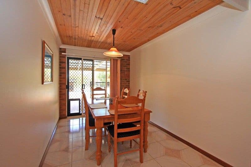 62 Townsend Street, HOWLONG NSW 2643, Howlong - Thumbnail 6
