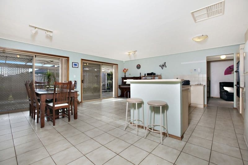 1 Patella Street, SEAFORD RISE SA 5169, Seaford Rise - Thumbnail 2