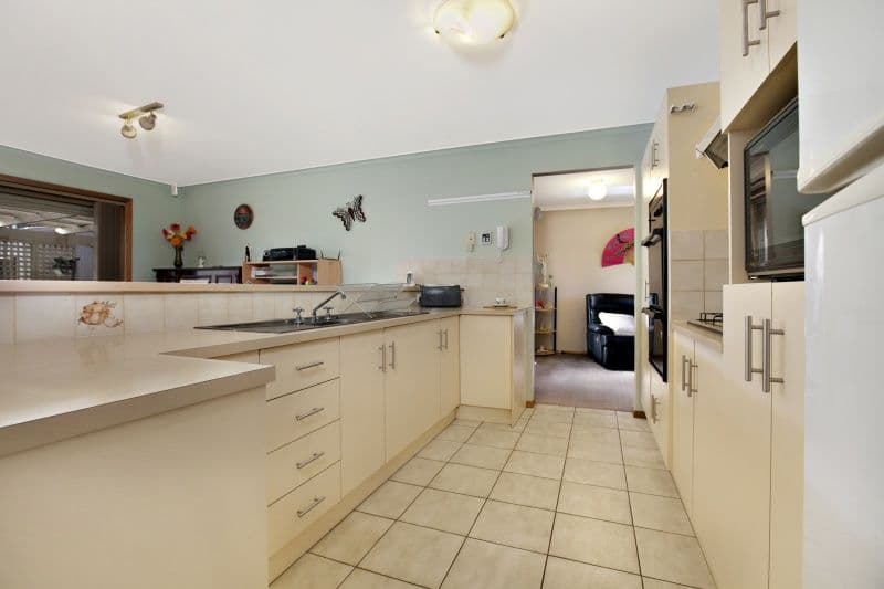 1 Patella Street, SEAFORD RISE SA 5169, Seaford Rise - Thumbnail 3