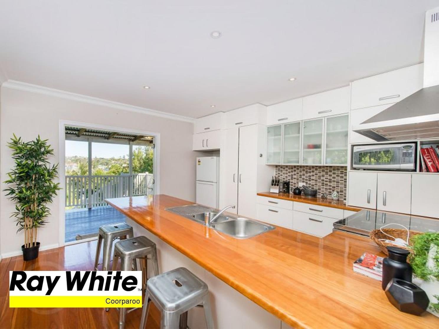 25 Fryar Street, Camp Hill QLD 4152, Camp Hill - Thumbnail 3
