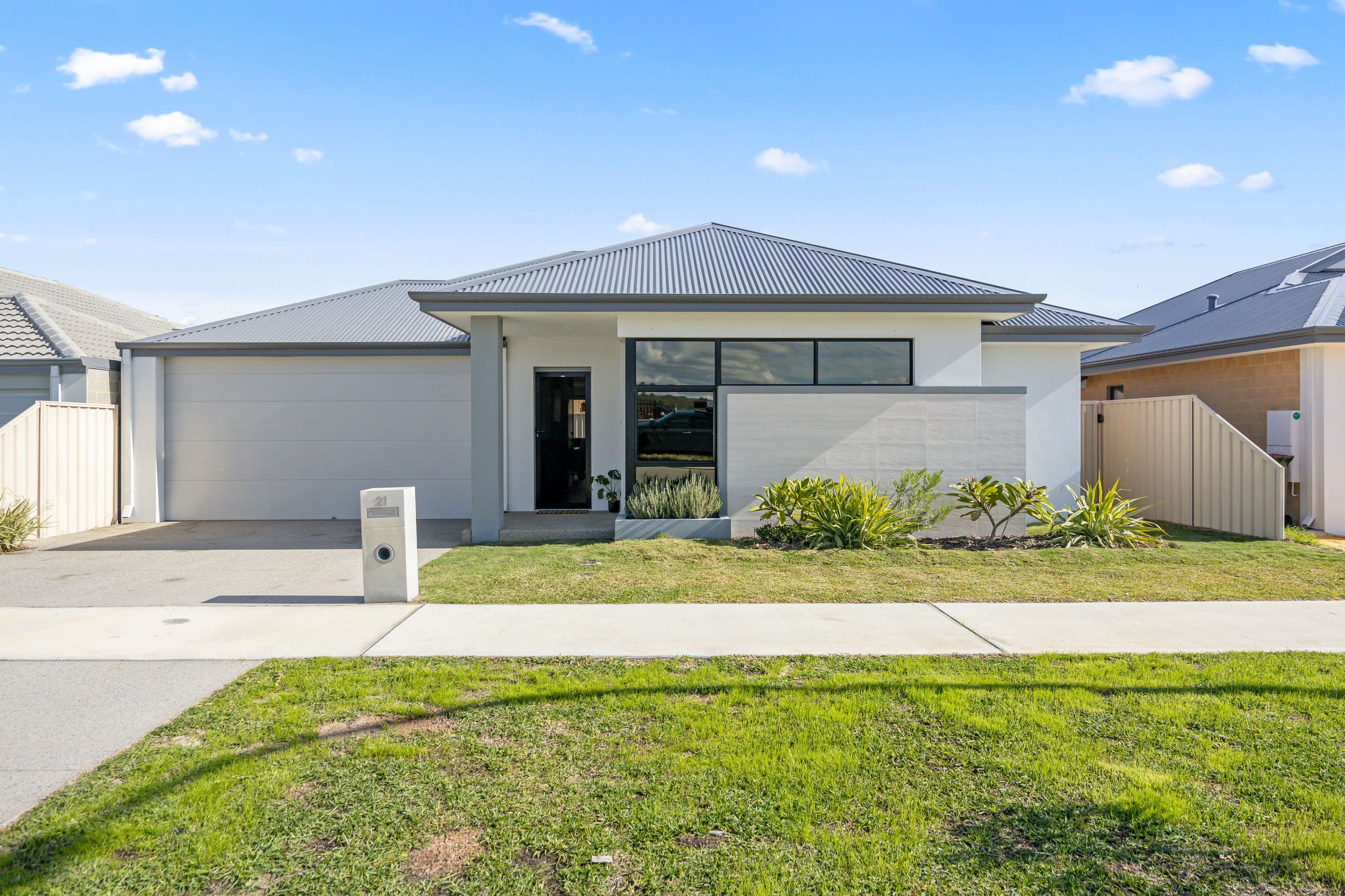 21 Mayflower Parade, Two Rocks WA 6037, Two Rocks - Image 1