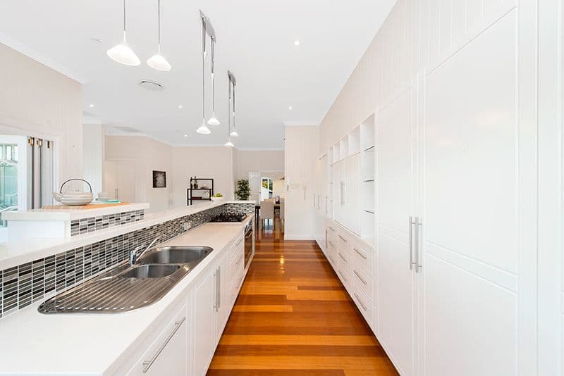 20 Murton Avenue, Holland Park QLD 4121, Holland Park - Thumbnail 7