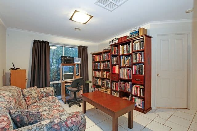 82 Summerhill Road, RESERVOIR VIC 3073, Reservoir - Thumbnail 3