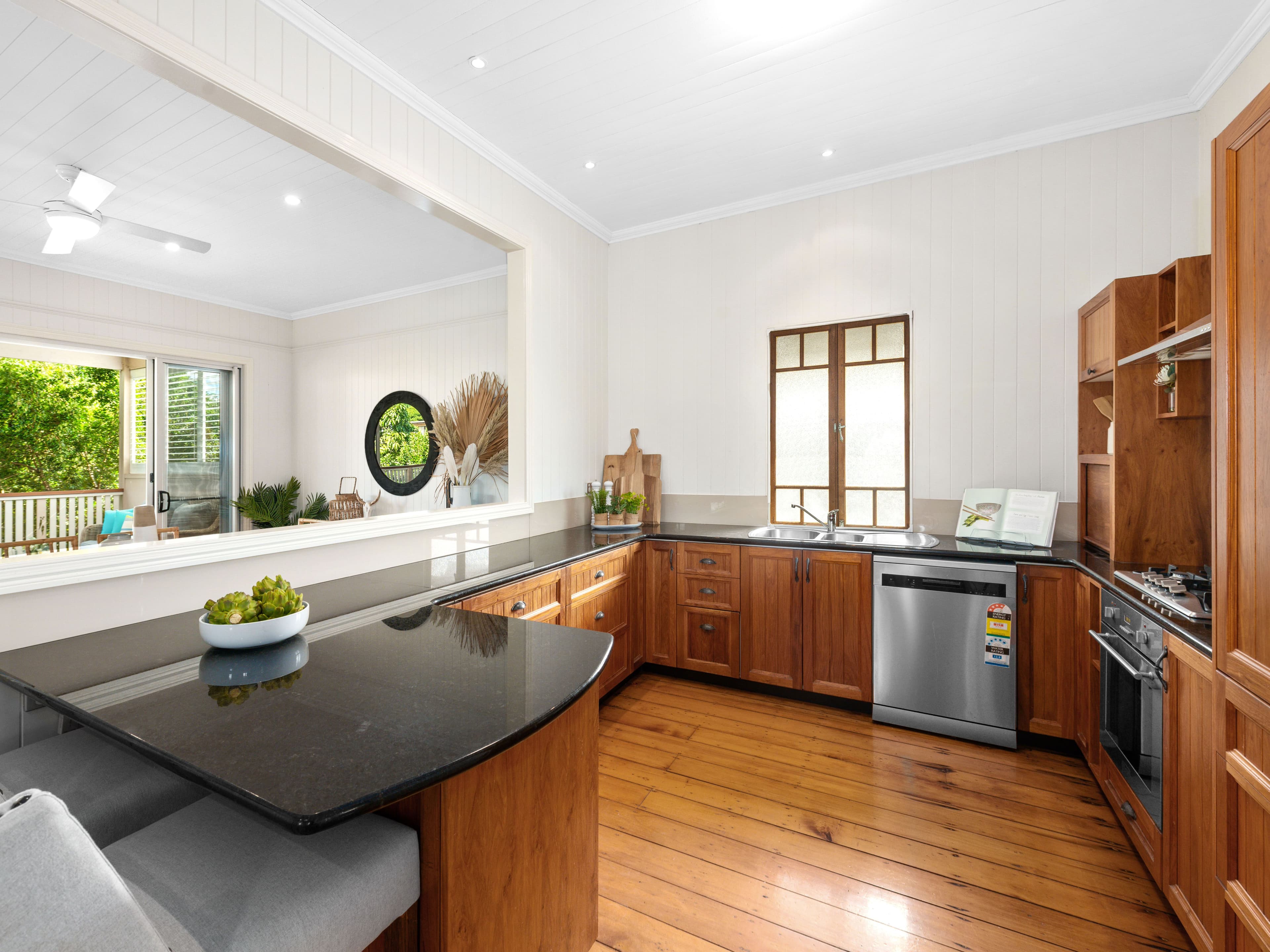 19 Jubilee Street, Stones Corner QLD 4120, Stones Corner - Thumbnail 7