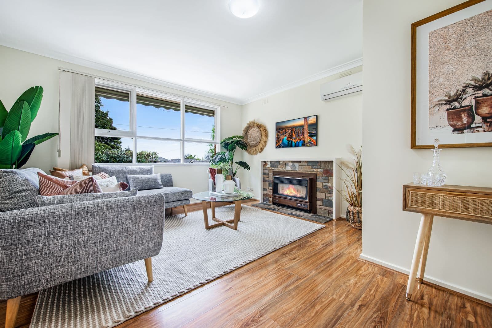 30 Jubilee Street, Mount Waverley VIC 3149, Mount Waverley - Thumbnail 2