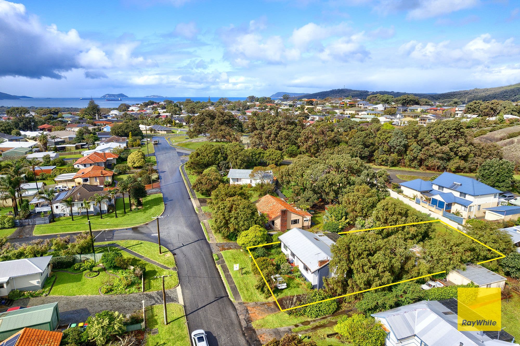 27 Ash Street, Soldiers Point NSW 2317, Soldiers Point - Thumbnail 3