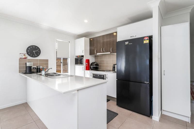 42 Sunseeker Street, Burpengary - Thumbnail 2