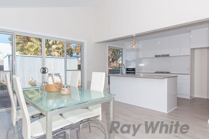 72 Rodgers Street, Carrington - Thumbnail 2