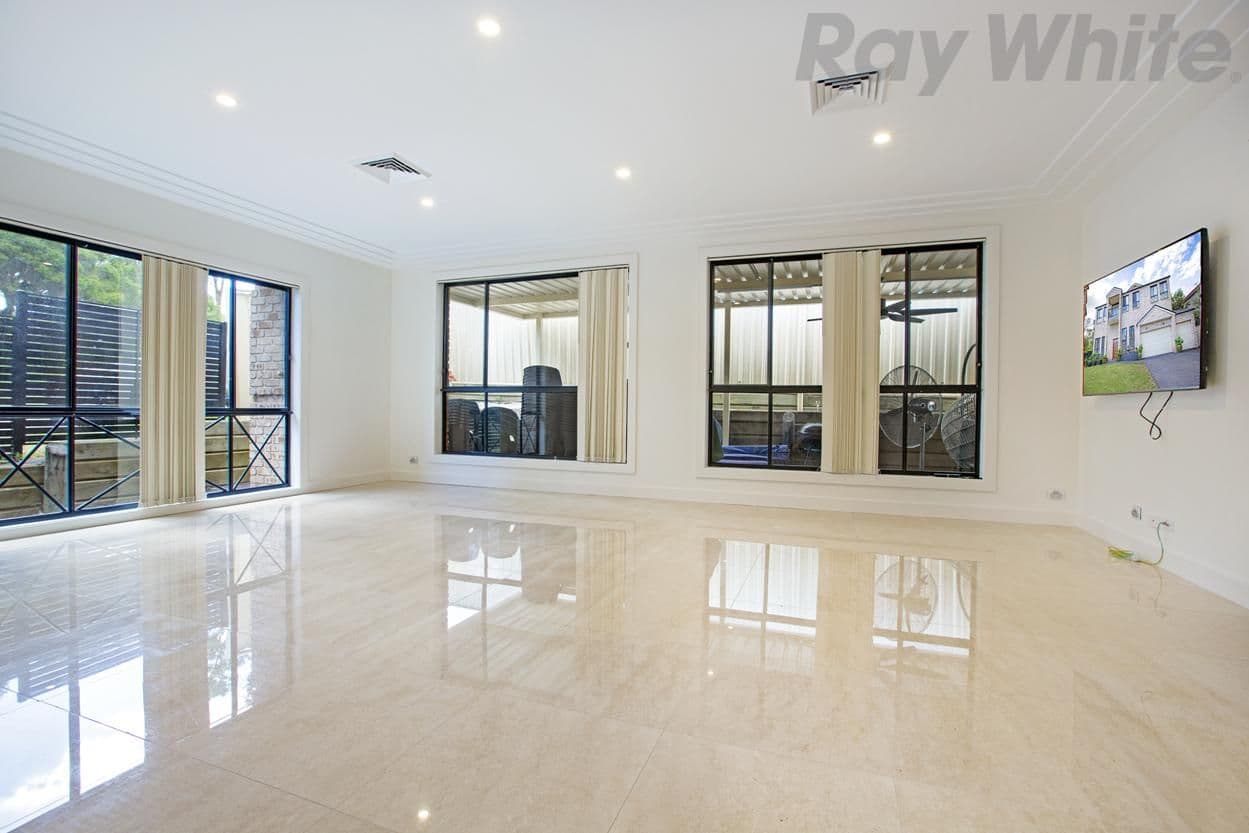 39 Harraden Drive, West Hoxton - Thumbnail 5