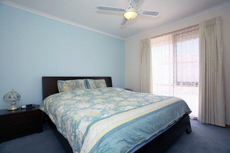34 Gipps Crescent, CRANBOURNE NORTH VIC 3977, Cranbourne North - Thumbnail 2