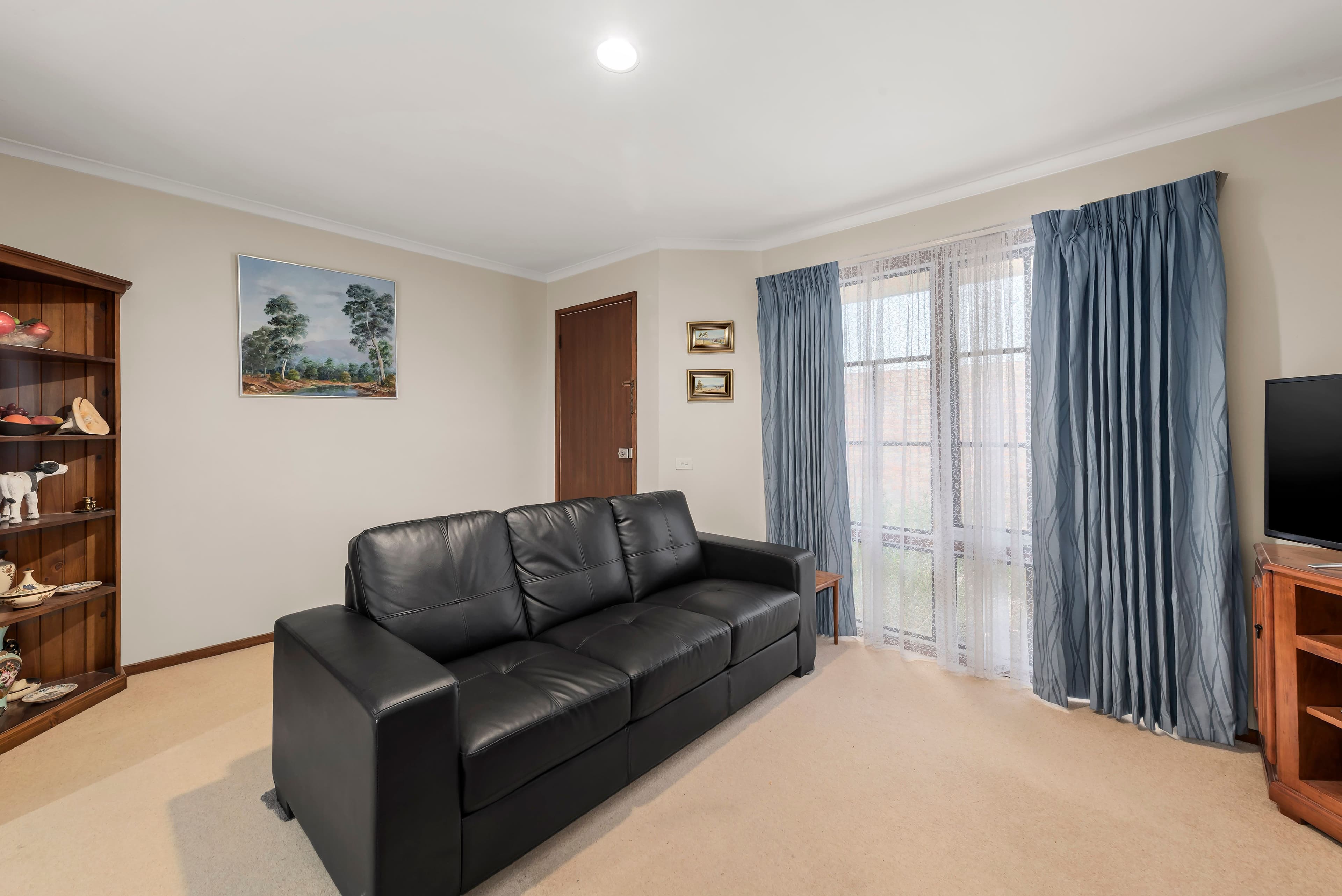 4 Nelson Street, Ringwood VIC 3134, Ringwood - Thumbnail 2