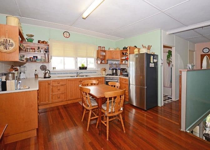 19 Ocean Street, TORQUAY QLD 4655, Torquay - Thumbnail 7