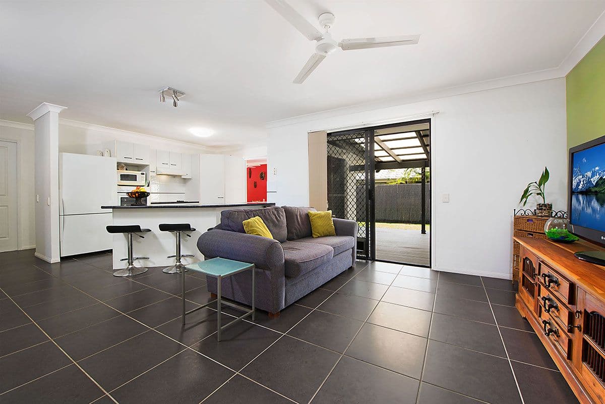 17 Livistona Crescent, Currimundi QLD 4551, Currimundi - Thumbnail 2