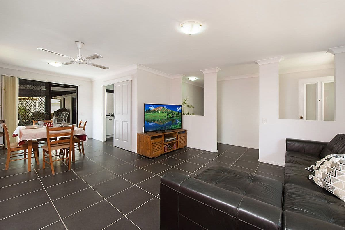 17 Livistona Crescent, Currimundi QLD 4551, Currimundi - Thumbnail 4