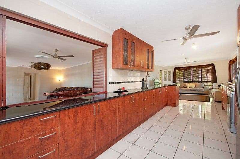 14 Nettleton Street, MOUNT LOUISA QLD 4814, Mount Louisa - Thumbnail 5