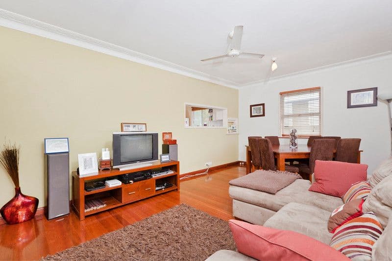 18 Pevny Street, SALISBURY QLD 4107, Salisbury - Thumbnail 3