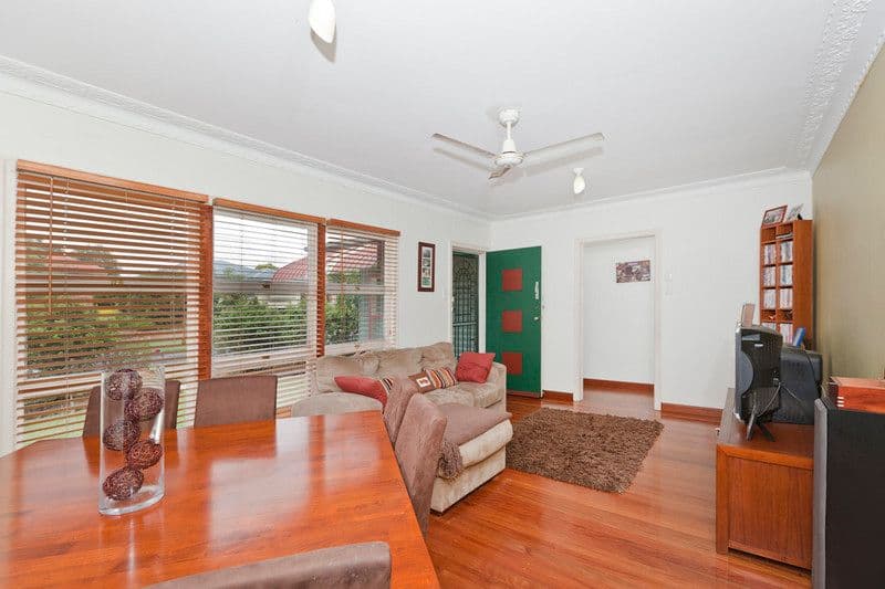 18 Pevny Street, SALISBURY QLD 4107, Salisbury - Thumbnail 4