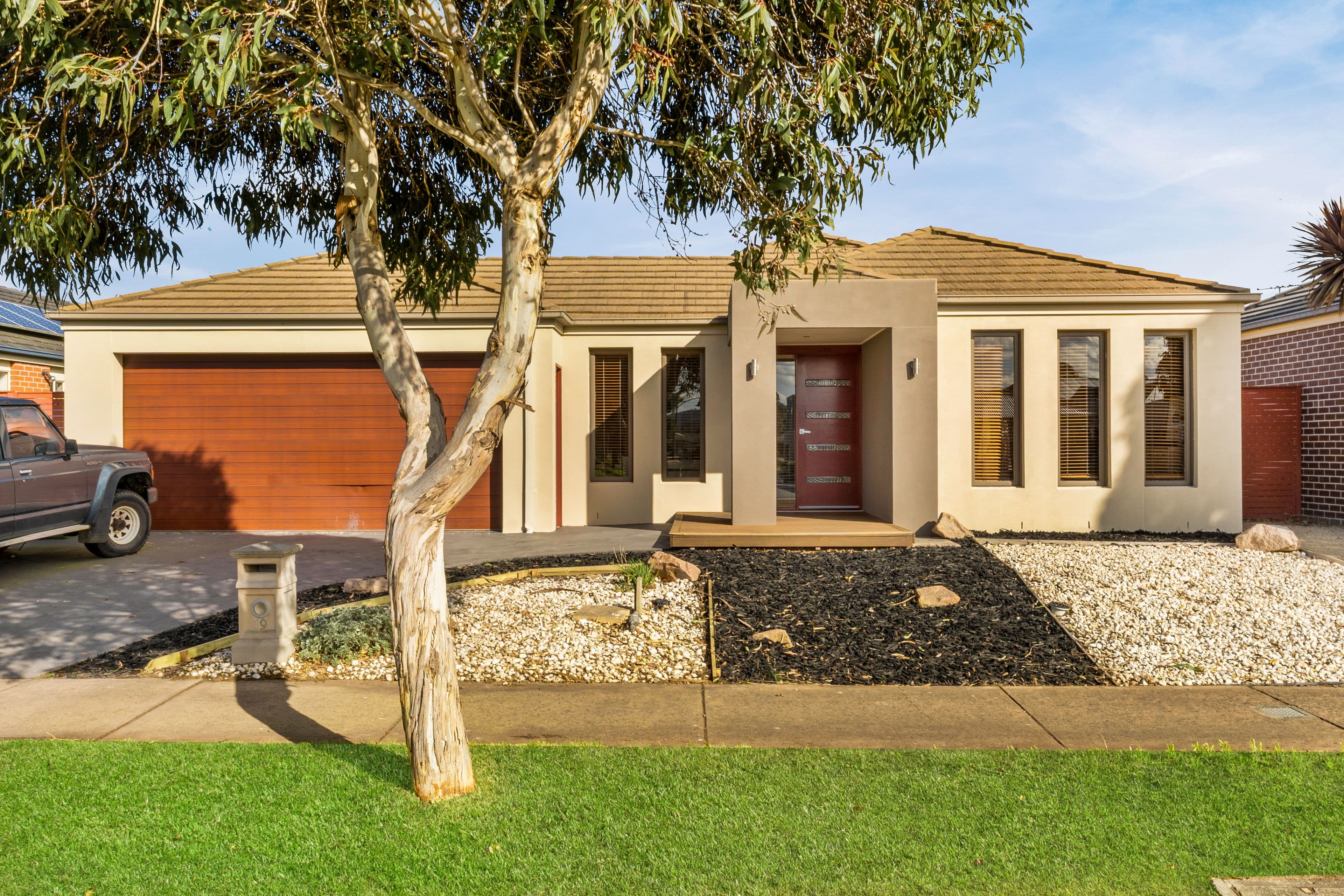 19 Dianella Close, Pakenham VIC 3810, Pakenham - Image 1