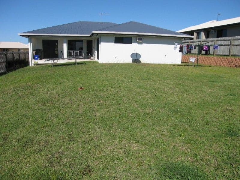 16 Mulcahy Crescent, EIMEO QLD 4740, Eimeo - Thumbnail 3