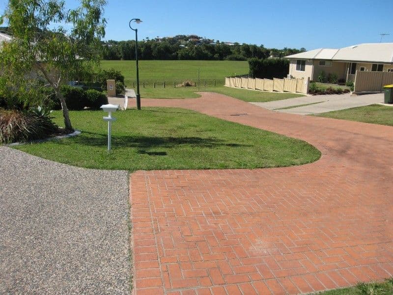 16 Mulcahy Crescent, EIMEO QLD 4740, Eimeo - Thumbnail 8