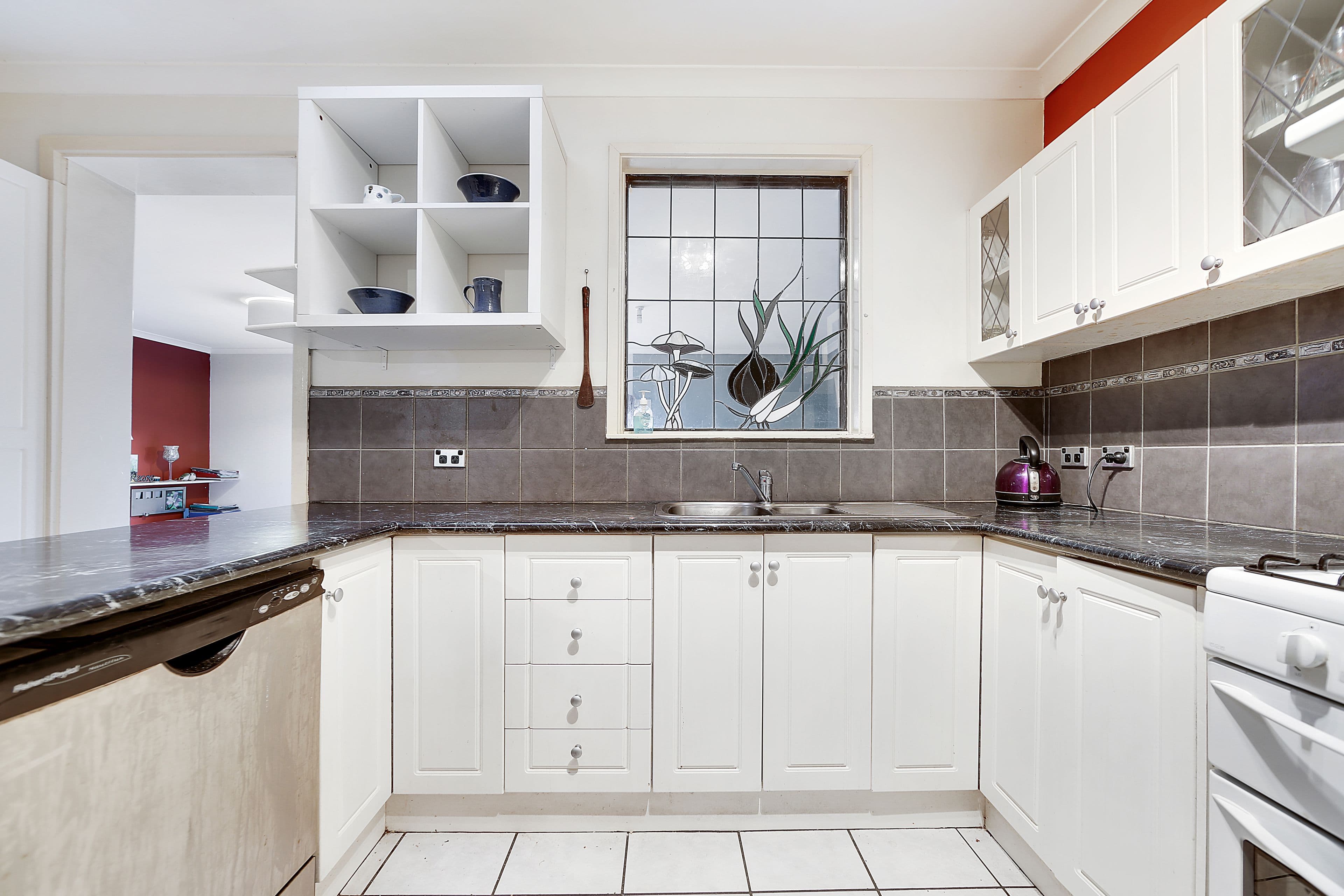 4 Nodding Avenue, Frankston North VIC 3200, Frankston North - Thumbnail 2