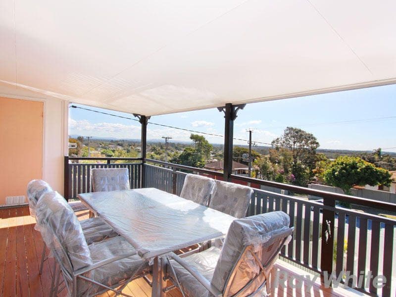 32 Gawain Road, Bracken Ridge QLD 4017, Bracken Ridge - Thumbnail 3