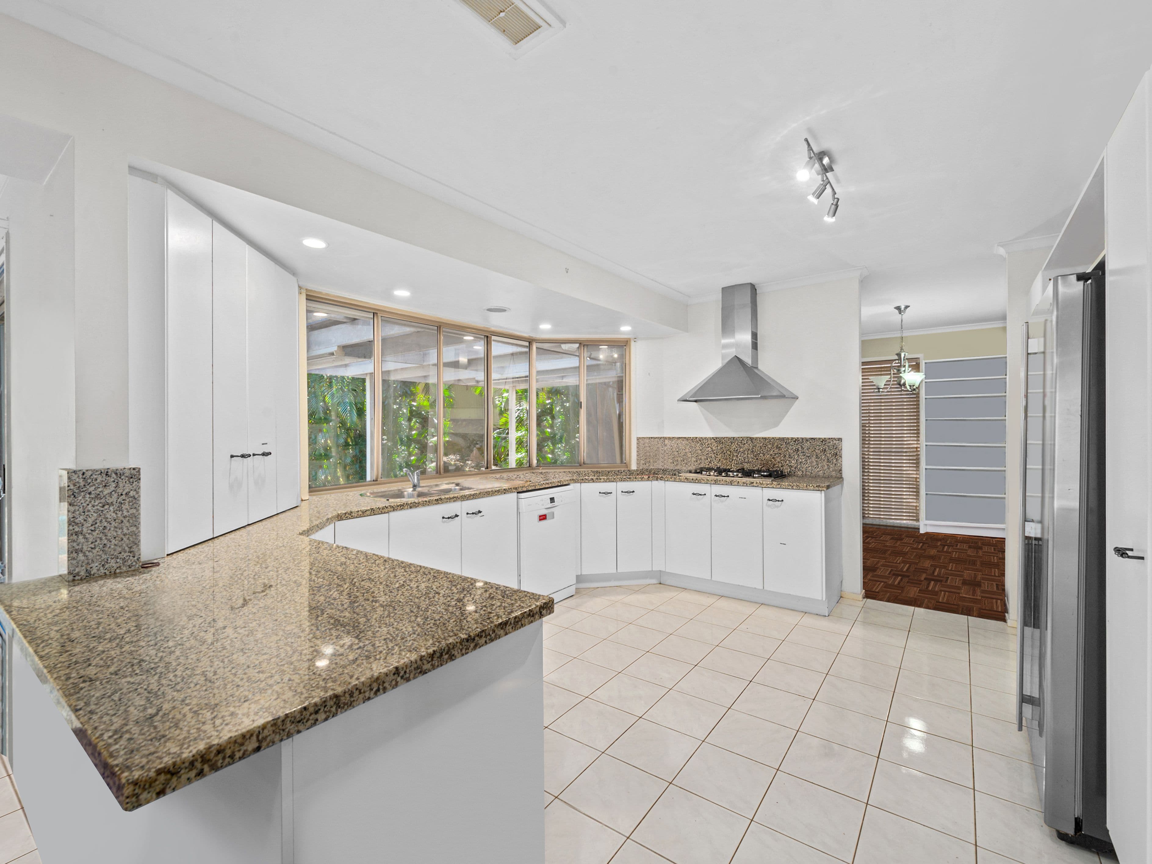 24 Magnolia Place, Carseldine QLD 4034, Carseldine - Thumbnail 4