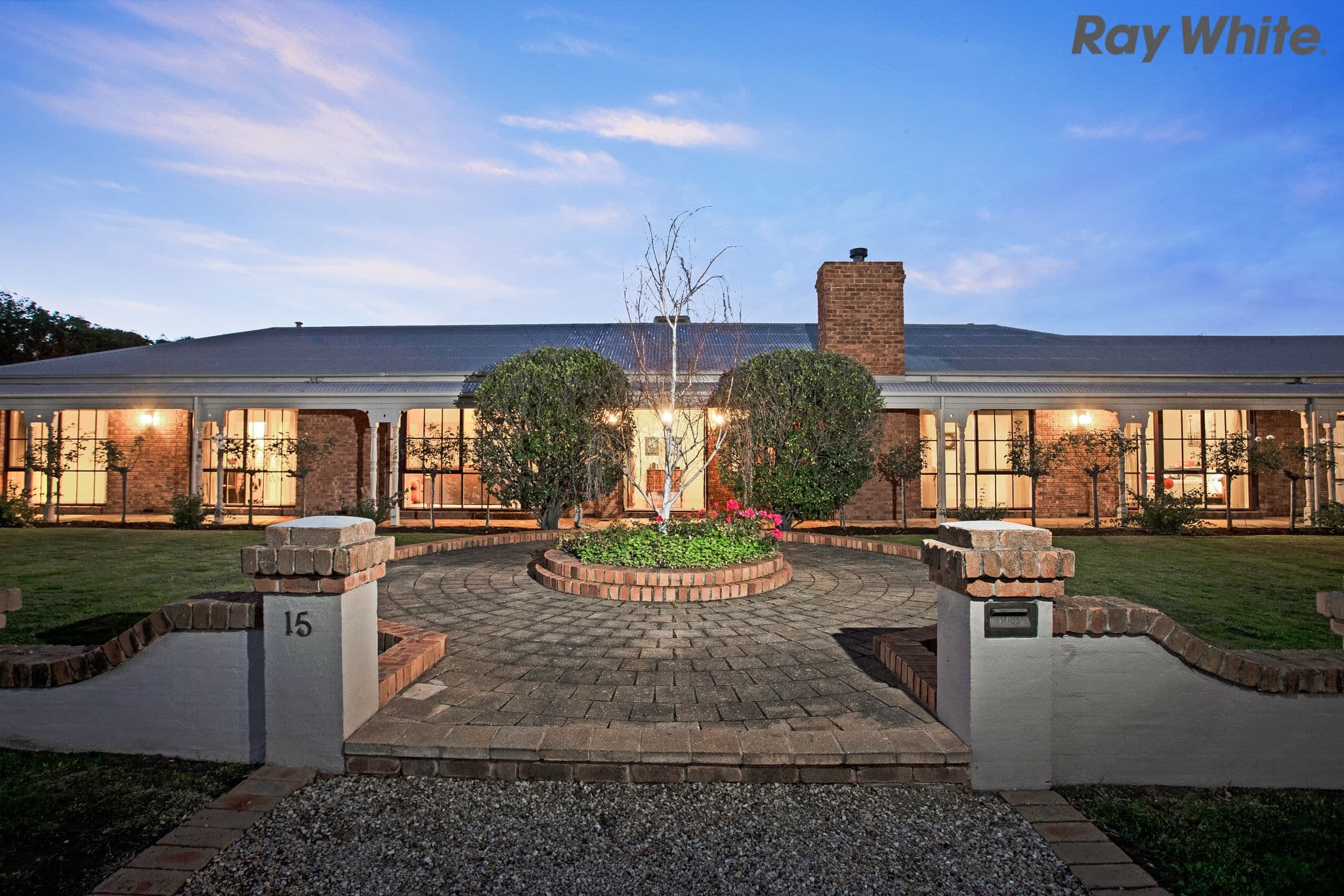 15 Gooch Close, Sydenham VIC 3037, Sydenham - Thumbnail 2