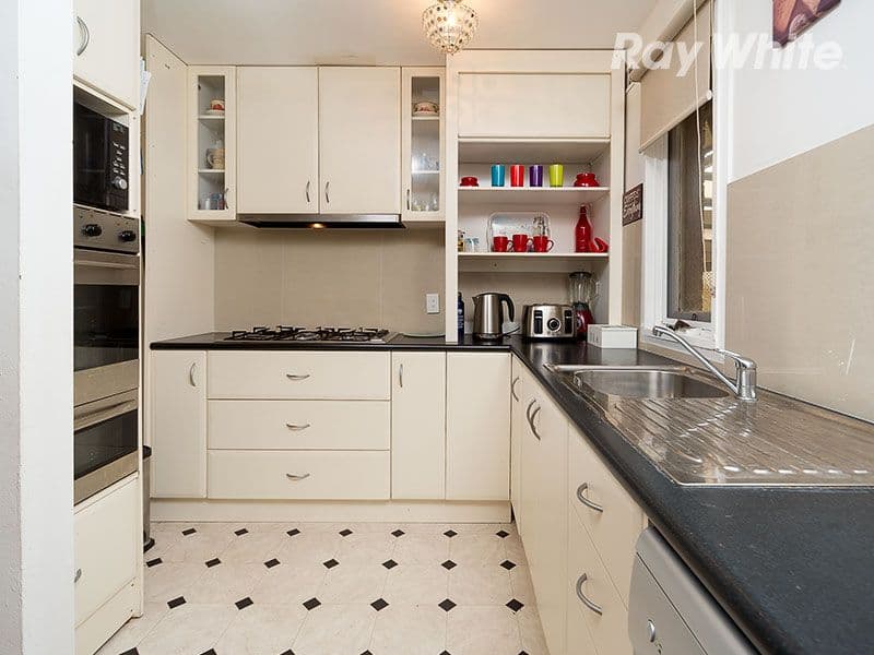 96 Redlands Road, Corowa - Thumbnail 2