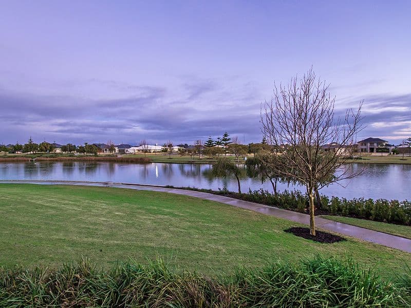 31 Coniston Bend, WAIKIKI WA 6169, Waikiki - Image 1