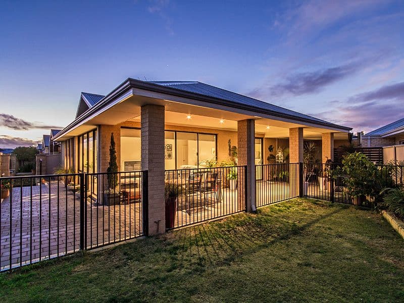 31 Coniston Bend, WAIKIKI WA 6169, Waikiki - Thumbnail 2