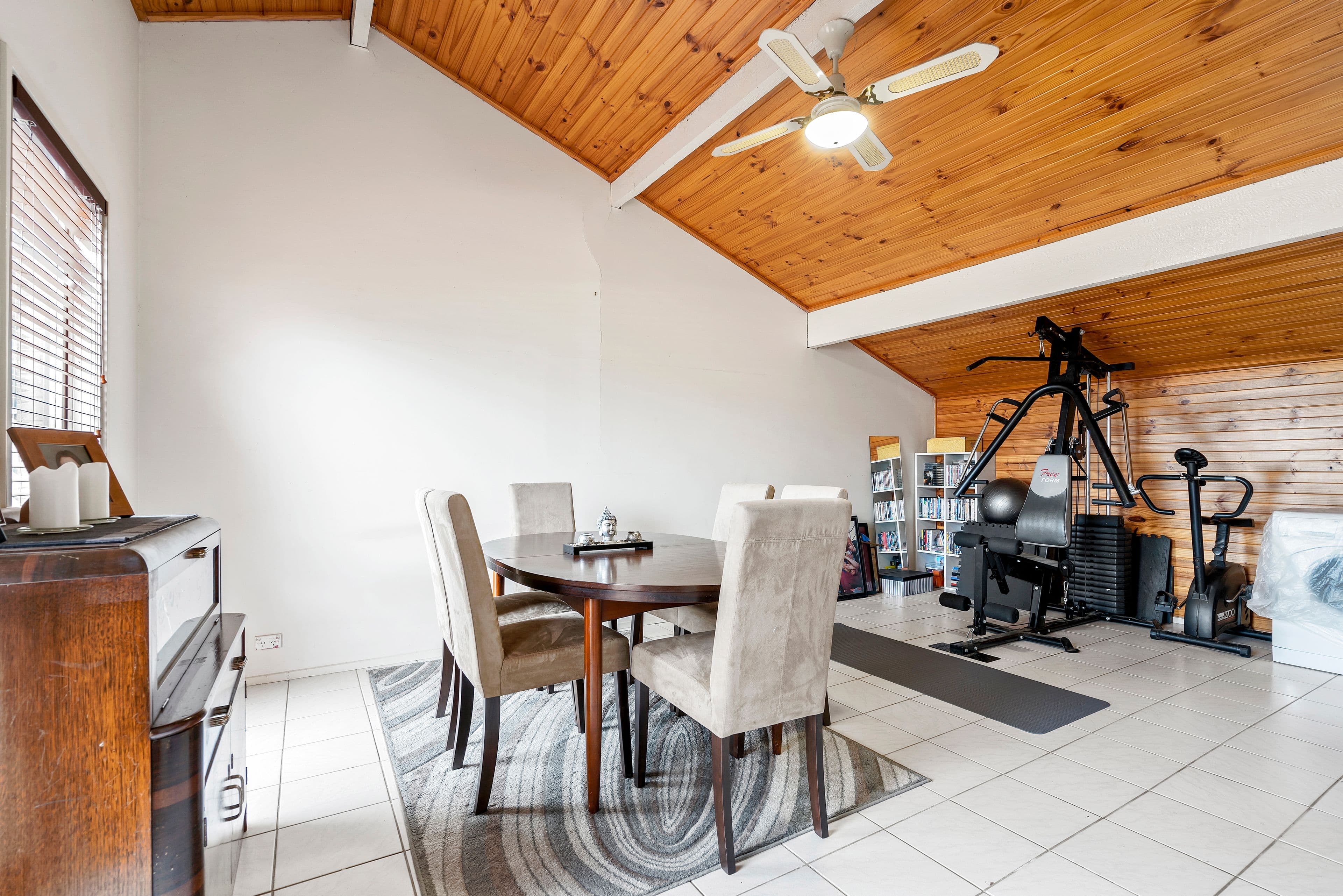 9 Turnberry Drive, Sunbury VIC 3429, Sunbury - Thumbnail 5