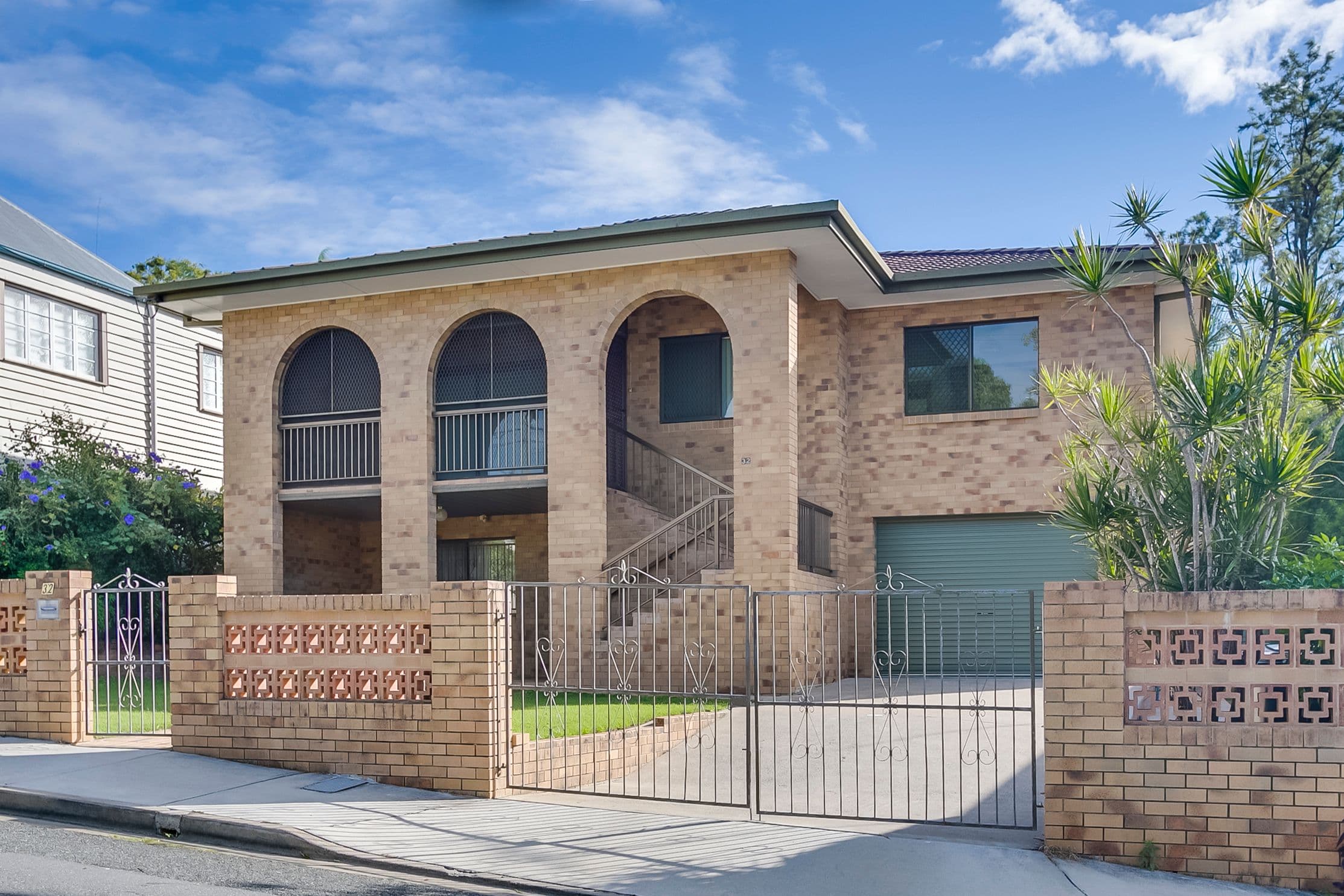 32 Ross Street, Woolloongabba QLD 4102, Woolloongabba - Image 1