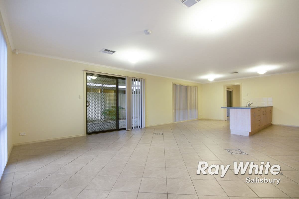 2 Danzig Avenue, PARALOWIE SA 5108, Paralowie - Thumbnail 2
