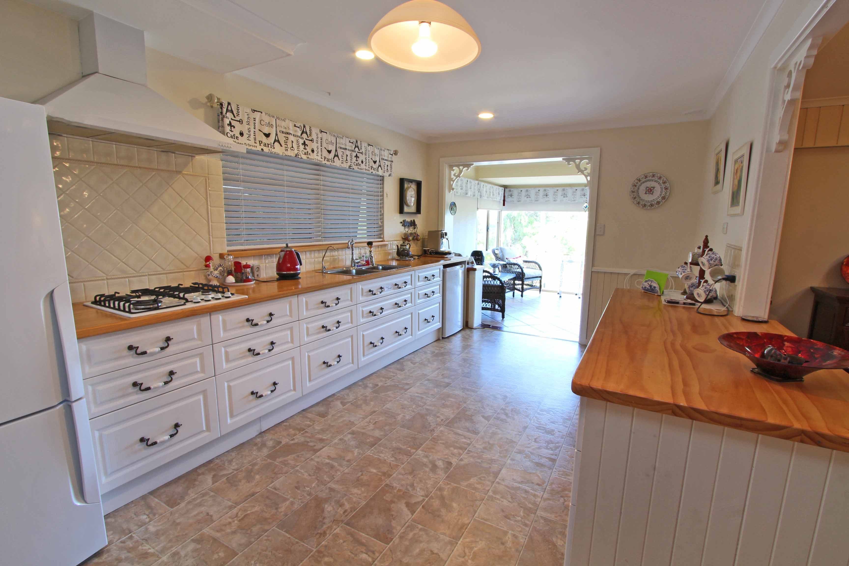 12 Heather Road, Denmark WA 6333, Denmark - Thumbnail 4