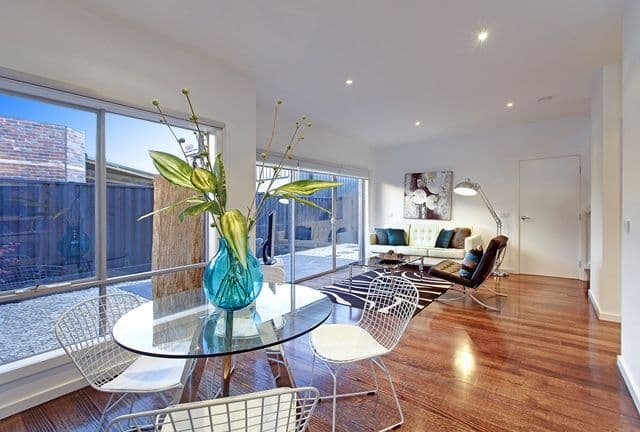 2 Palm Avenue, RESERVOIR VIC 3073, Reservoir - Thumbnail 2