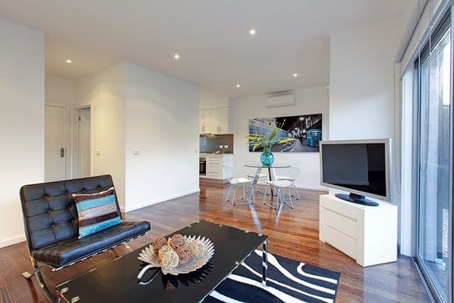 2 Palm Avenue, RESERVOIR VIC 3073, Reservoir - Thumbnail 3