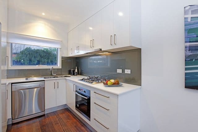 2 Palm Avenue, RESERVOIR VIC 3073, Reservoir - Thumbnail 4