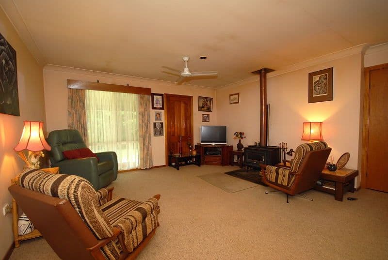 4 Kings Street, MAJORS CREEK NSW 2622, Majors Creek - Thumbnail 2