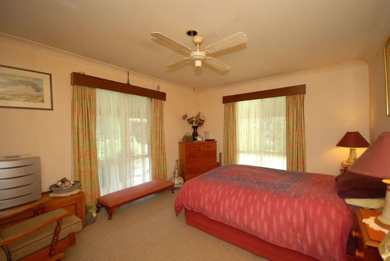 4 Kings Street, MAJORS CREEK NSW 2622, Majors Creek - Thumbnail 6