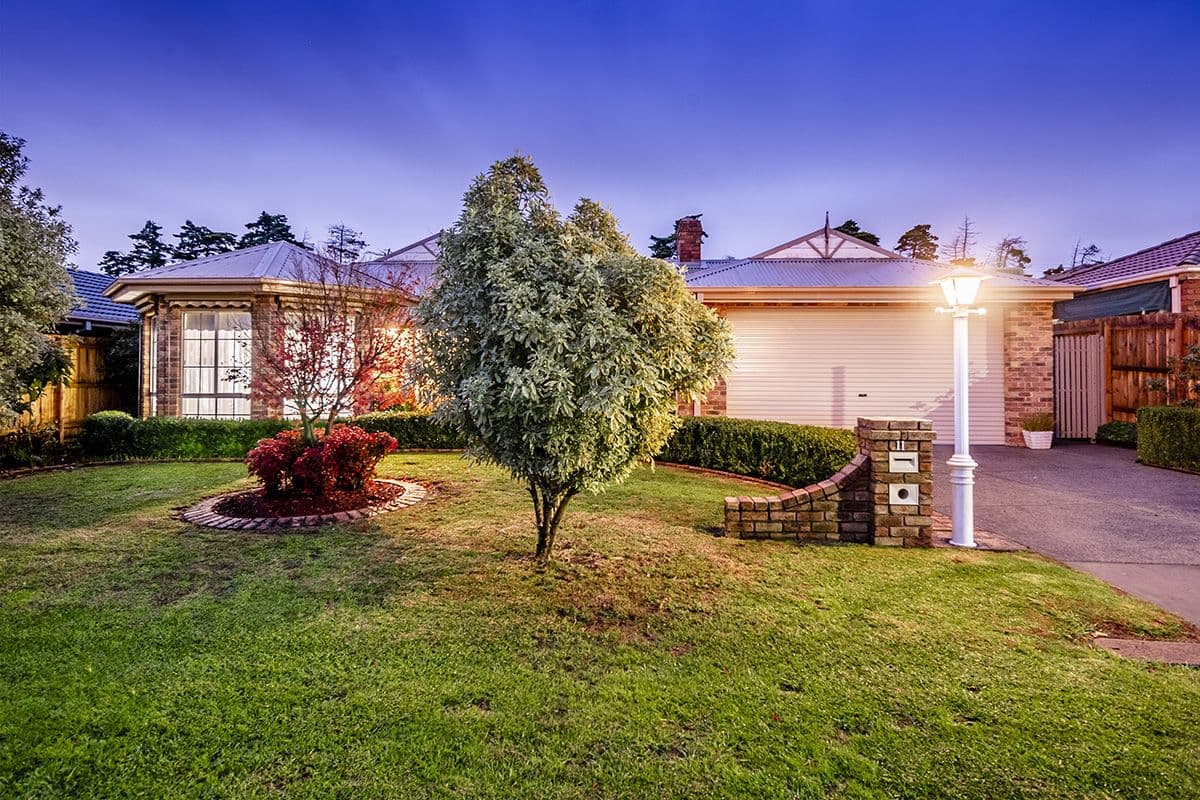 11 Kibo Court, Cranbourne North VIC 3977, Cranbourne North - Image 1
