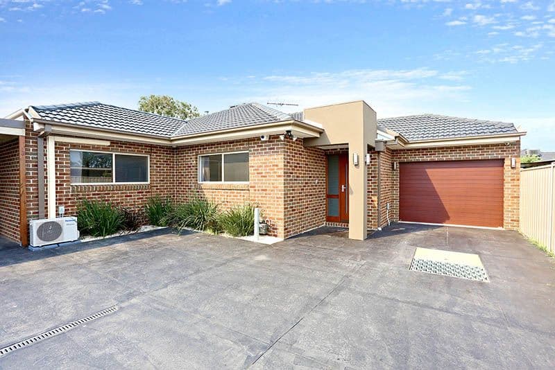 16 Larch Street, Thomastown VIC 3074, Thomastown - Image 1