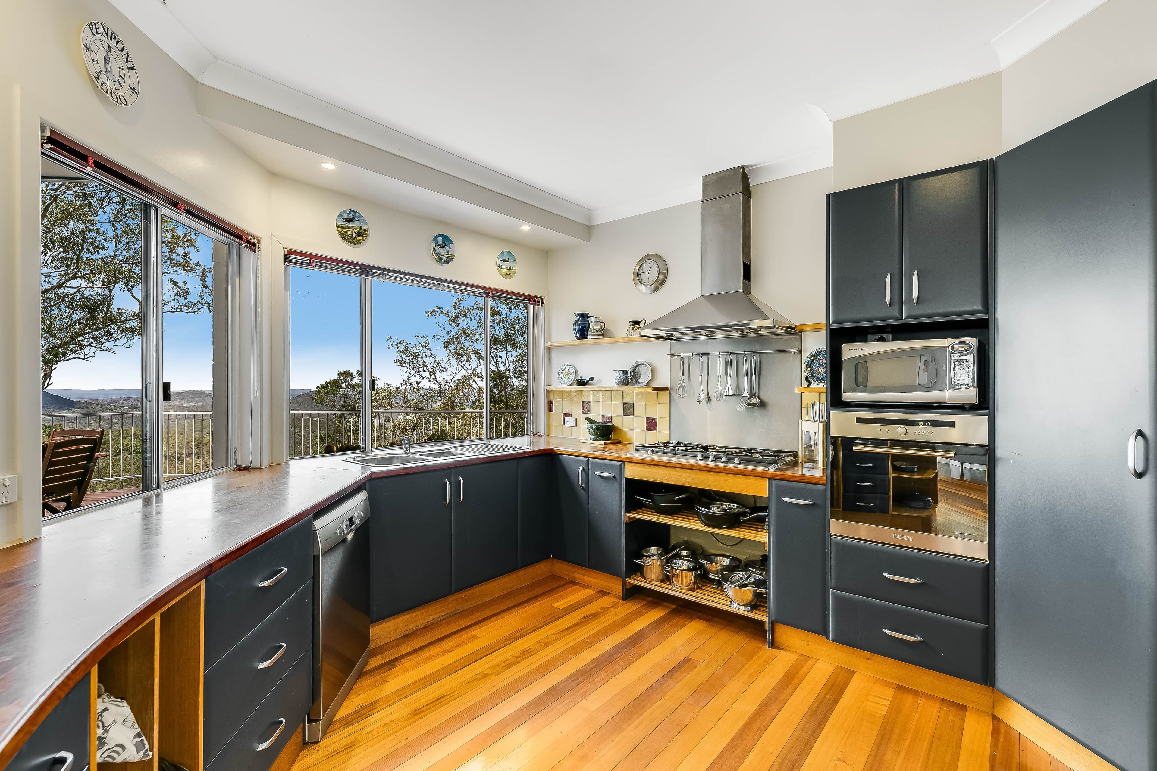 12 Burraway Court, Middle Ridge QLD 4350, Middle Ridge - Thumbnail 7