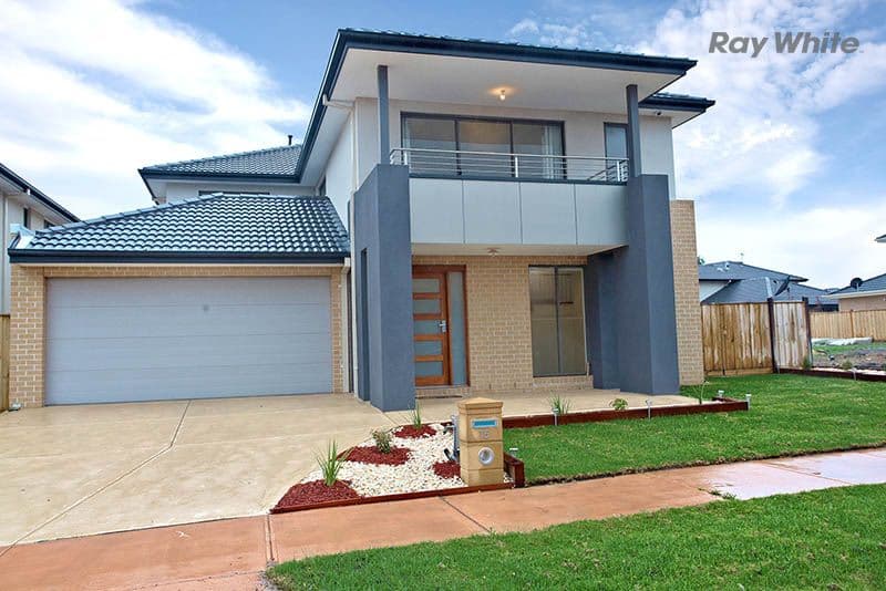 15 BRINDABELLA Chase, SANCTUARY LAKES VIC 3030, Sanctuary Lakes - Image 1