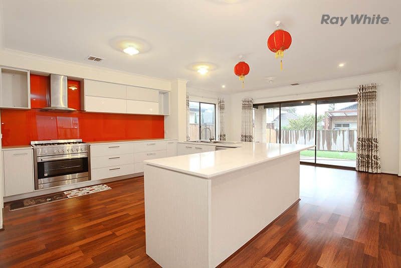 15 BRINDABELLA Chase, SANCTUARY LAKES VIC 3030, Sanctuary Lakes - Thumbnail 3